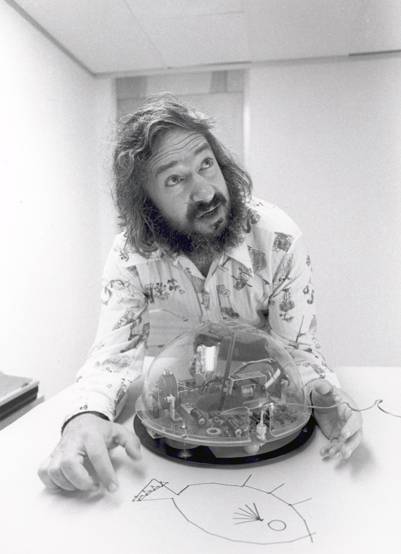 seymour-papert-logo-turtles-and-the-origin-of-educational-robots